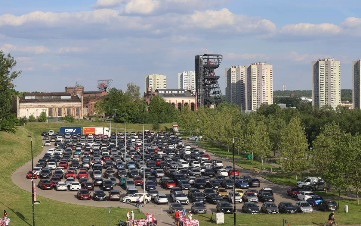 Jak dojechać, gdzie zaparkować i co zobaczyć później?