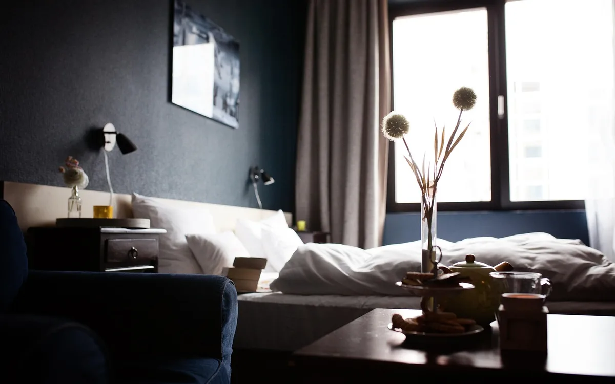 Dla kogo hotel przy Dworcu Centralnym będzie dobrym wyborem?