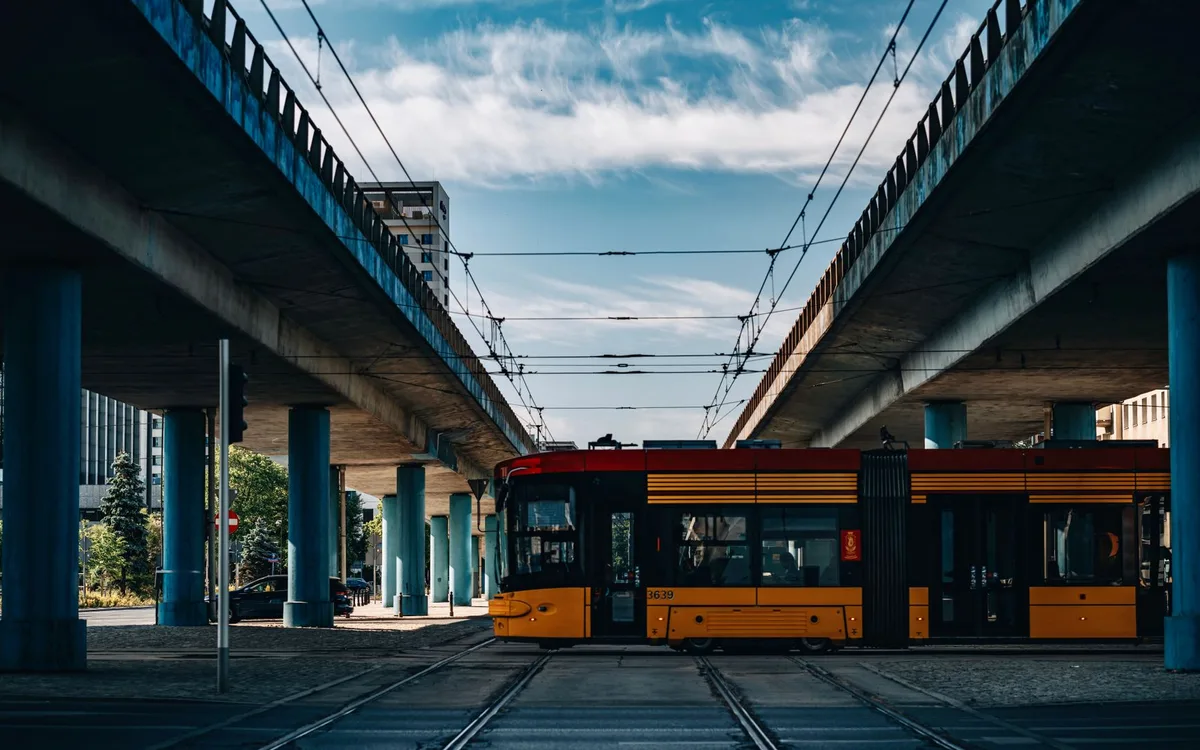 Jak wykorzystać metro, tramwaj i P+R podczas zimowych wydarzeń?